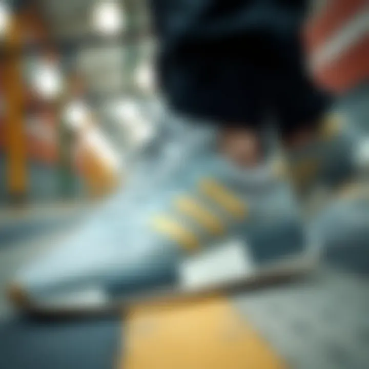 Craftsmanship of adidas Tensaur Beyaz Detailed look at the materials and craftsmanship of the adidas Tensaur Beyaz.