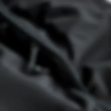 Detailing the Insulation of Kaz Tüyü Mont Close-up of Kaz Tüyü Mont fabric highlighting insulation