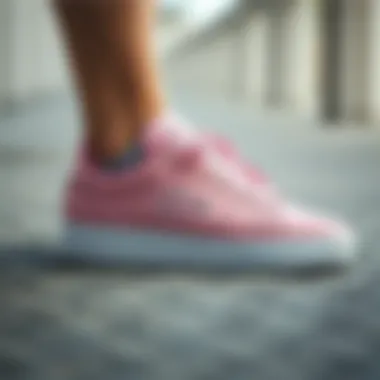 Lacoste Sport LT Court 125 Erkek Siyah Sneaker: Şıklığın ve Fonksiyonelliğin Buluşma Noktası Introduction Lacoste Sport LT Court 125 Erkek Siyah Sneaker: Şıklığın ve Fonksiyonelliğin Buluşma Noktası Introduction