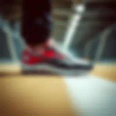 Nike 2000 Zoom: Tarihçe ve Stil Summary Nike 2000 Zoom: Tarihçe ve Stil Summary